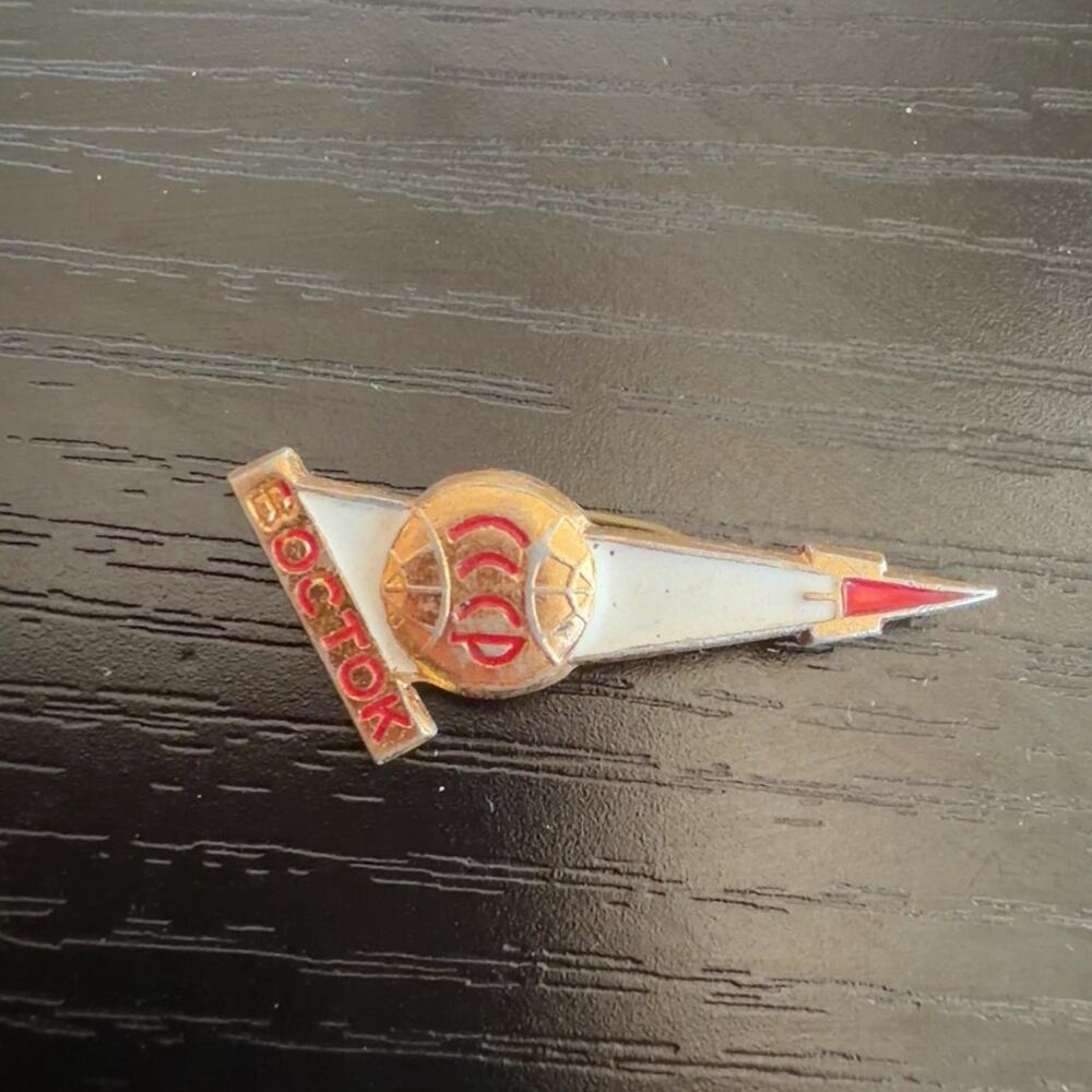 Vintage BOC TOK Enamel Lapel Pin Badge Gas & Oil Advertising 1in